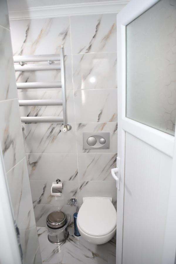 Laos Istanbul Town Hause Apartman Kültér fotó